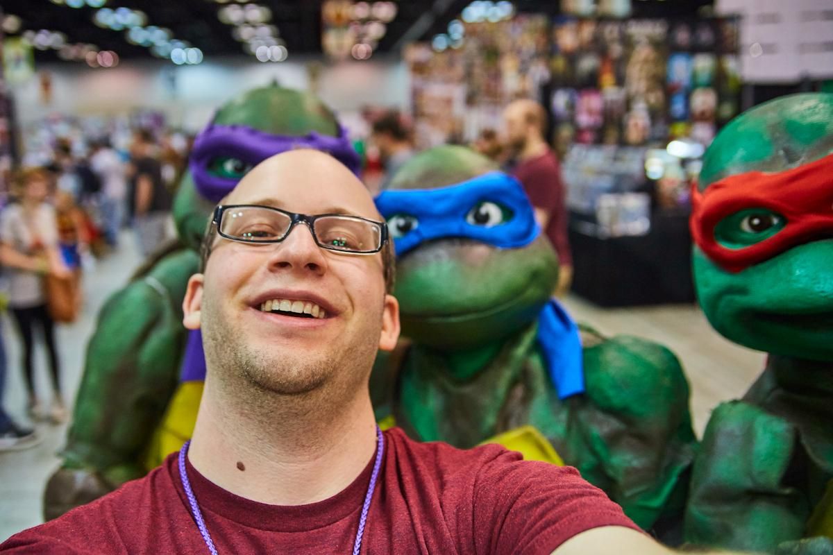 2017-indiana-comic-con-selfies-with-costumes-series (28)